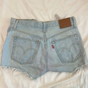 Levi’s 501 Shorts Size 26